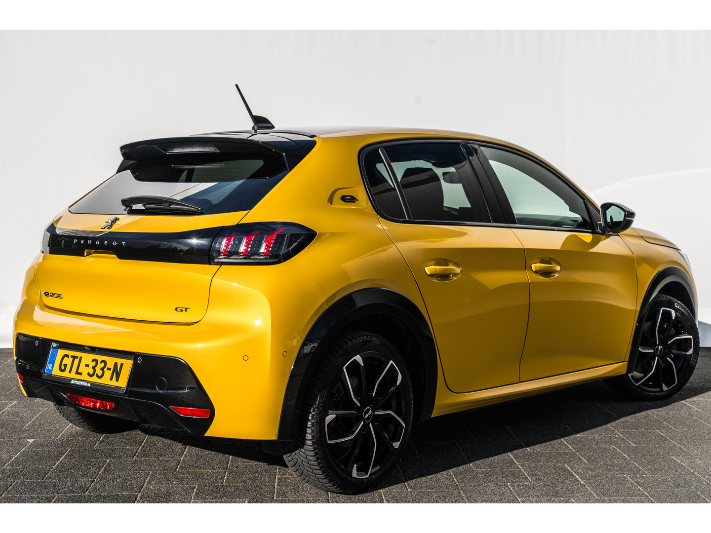 Peugeot Peugeot