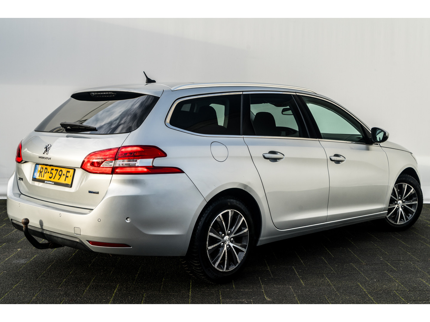Peugeot Peugeot
