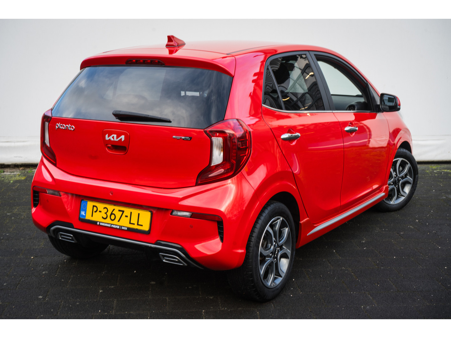 Kia