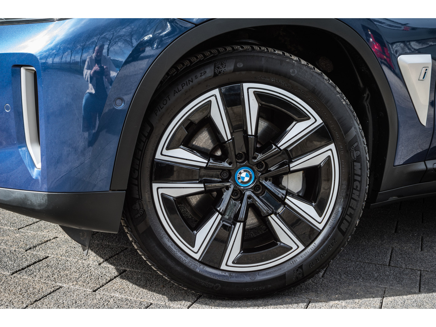 BMW BMW