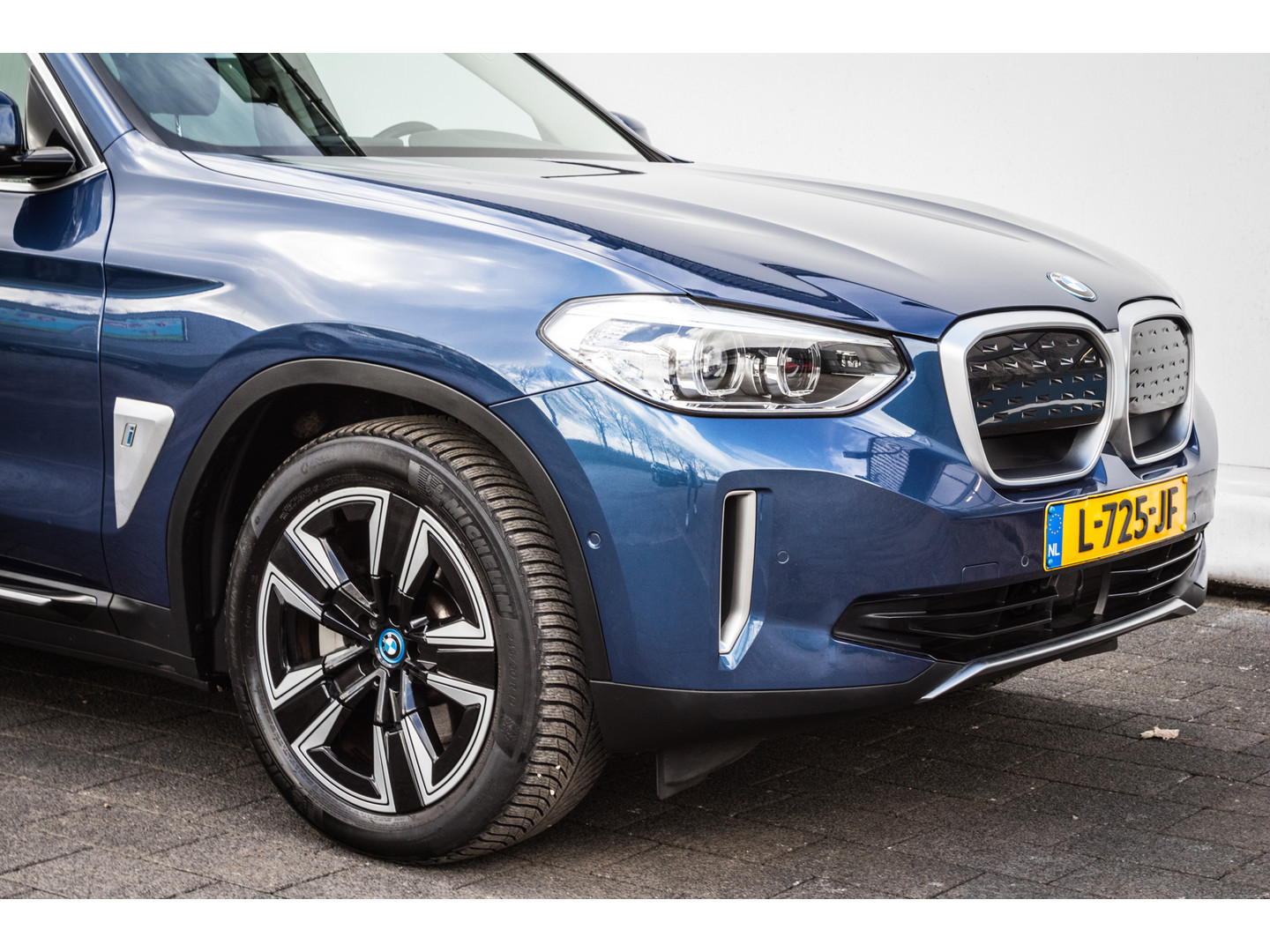 BMW BMW