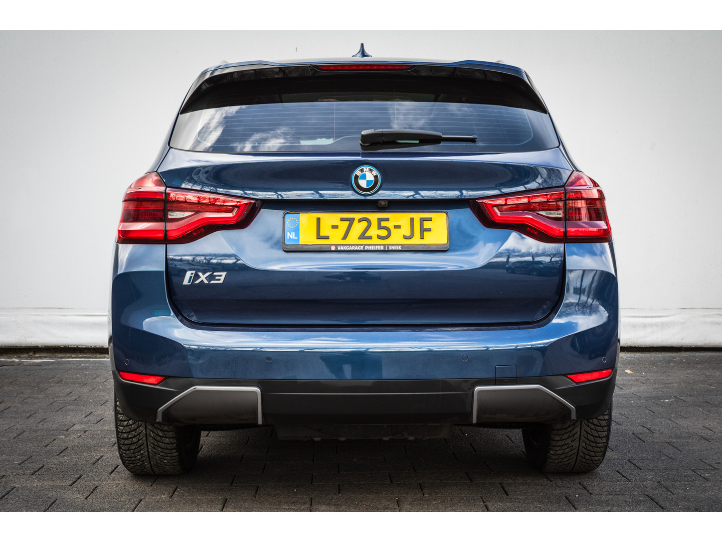 BMW BMW