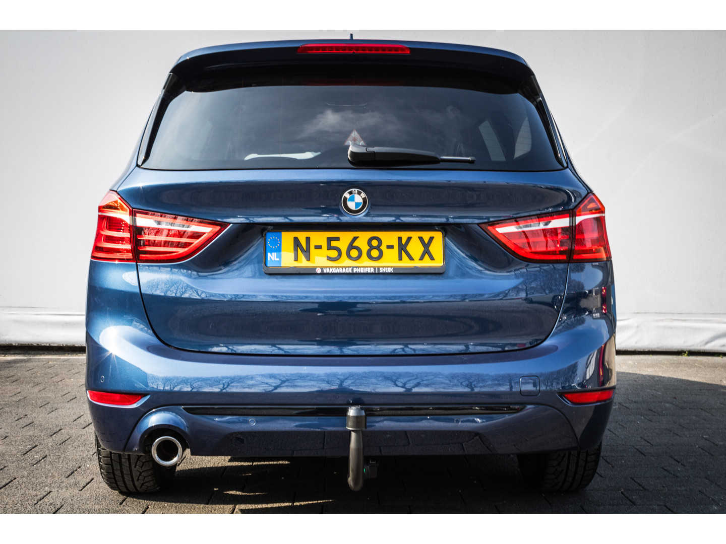 BMW BMW