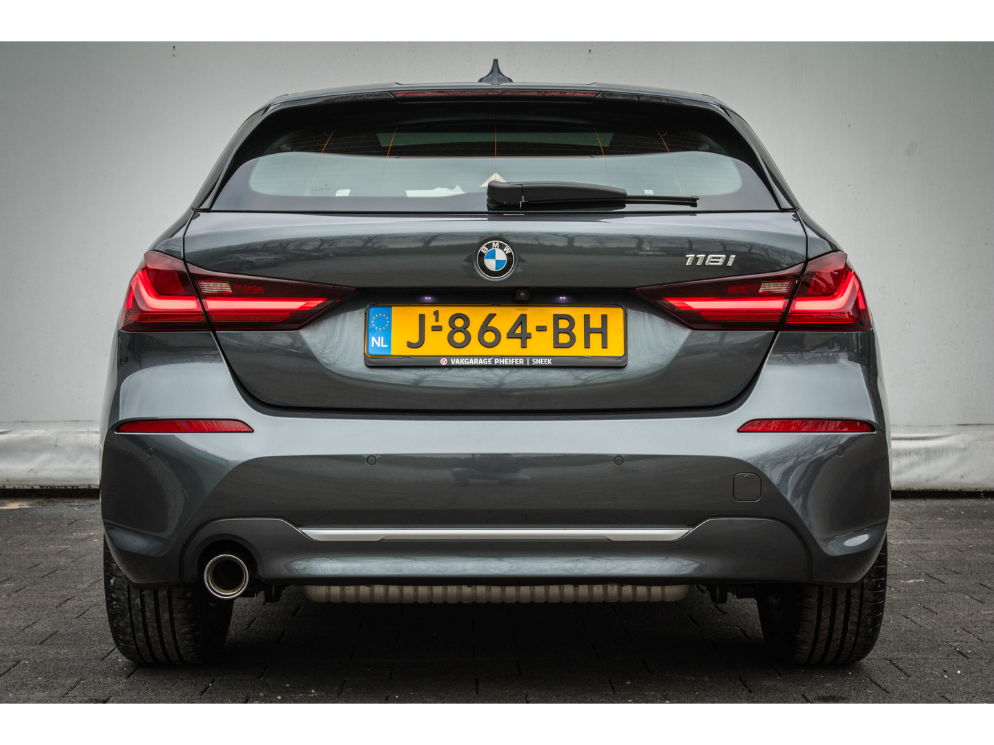 BMW