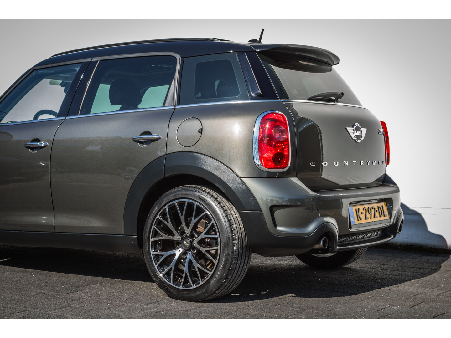 MINI MINI