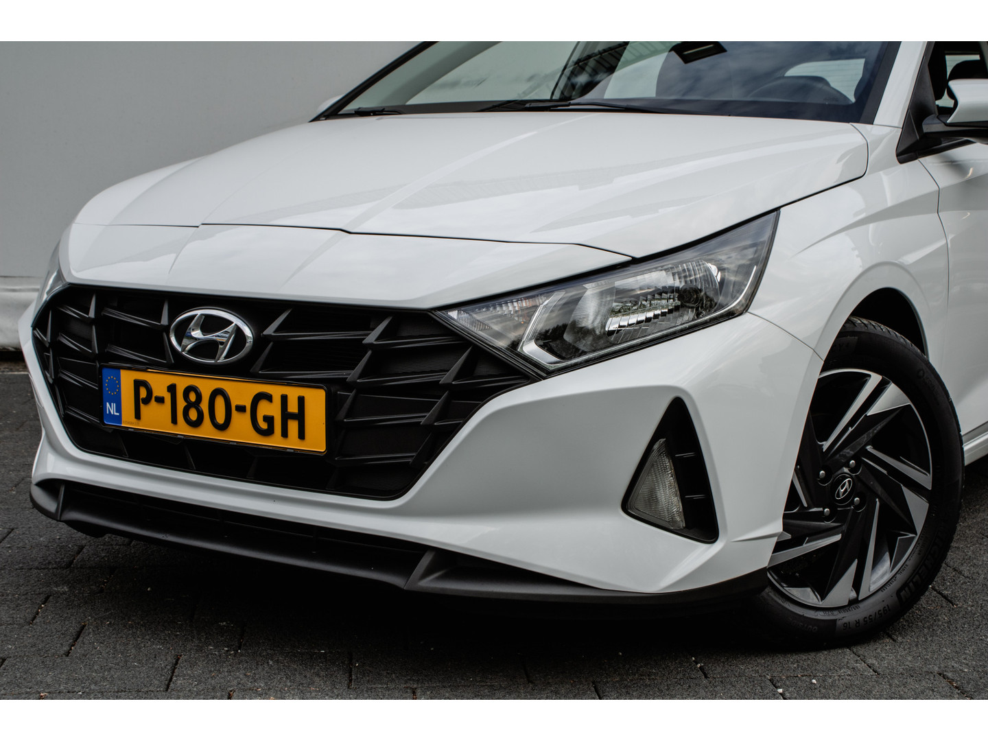 Hyundai Hyundai