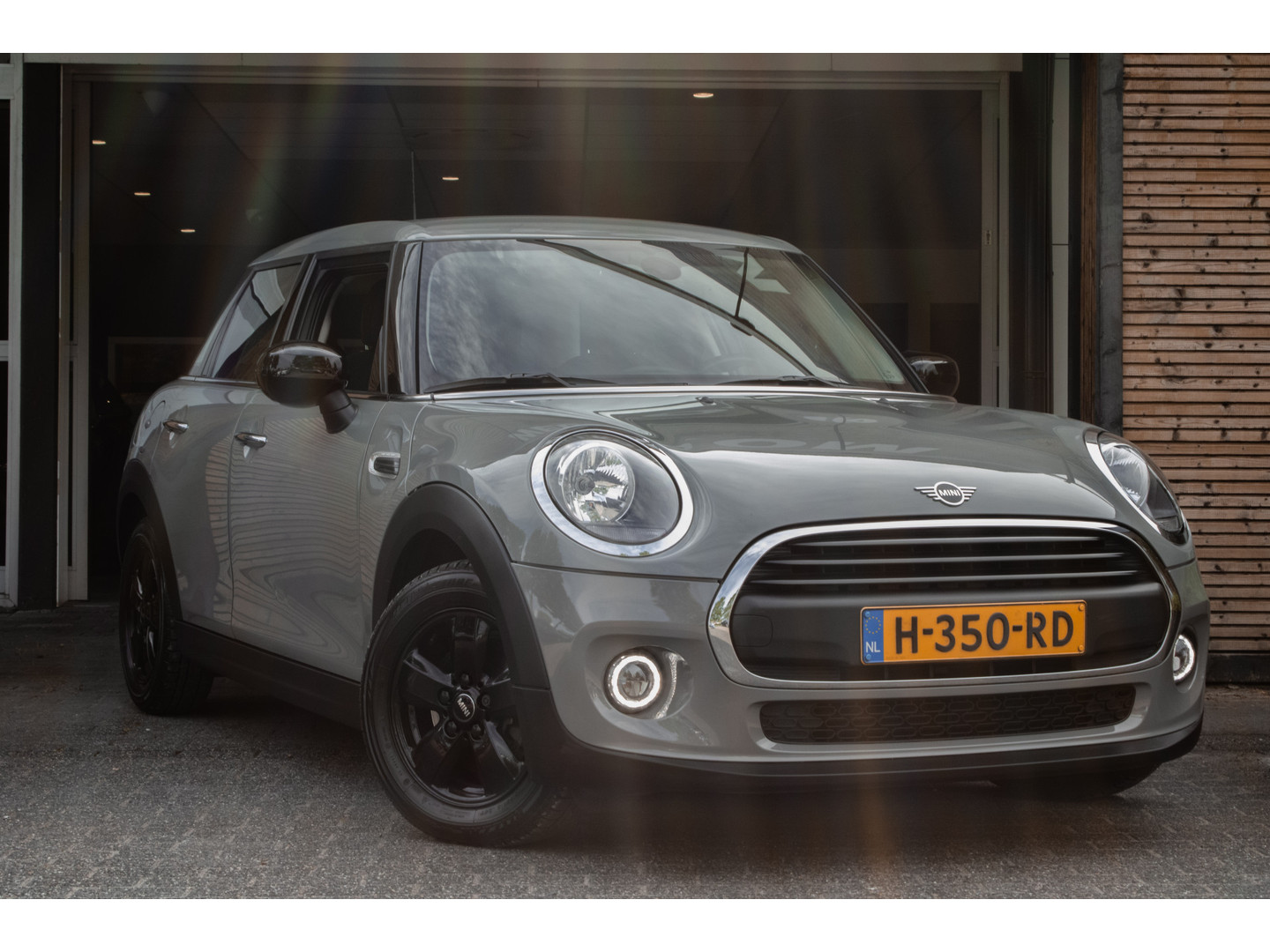 MINI MINI