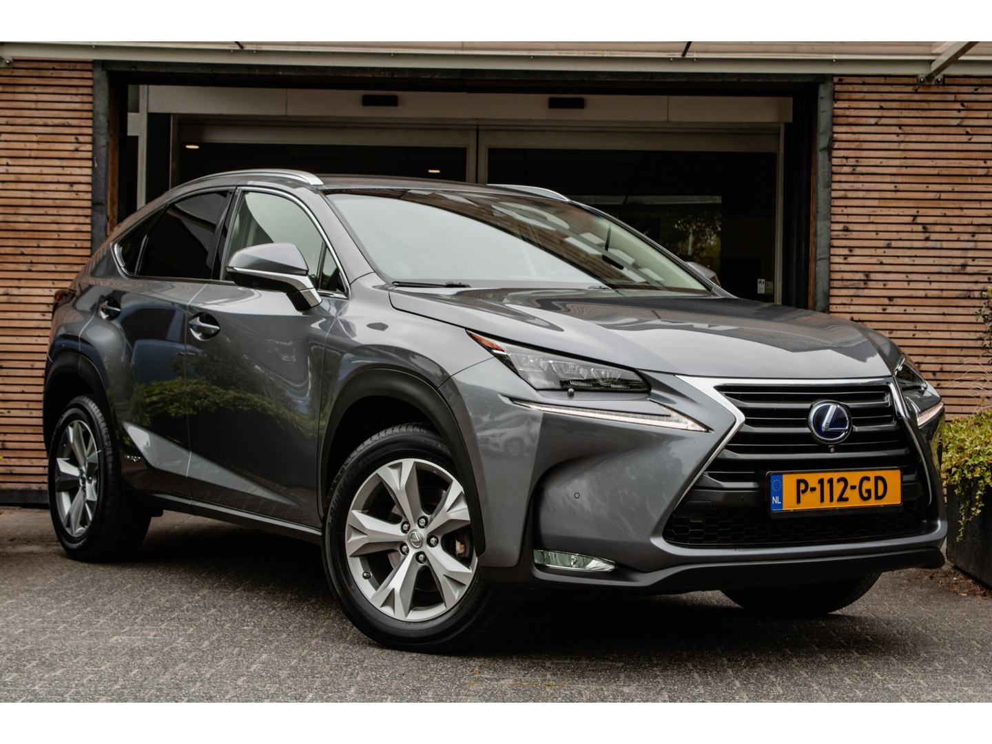Lexus Lexus