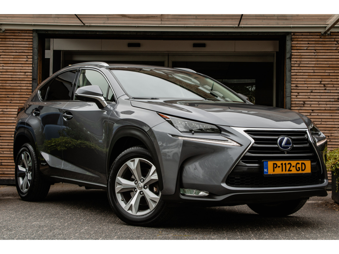 Lexus Lexus