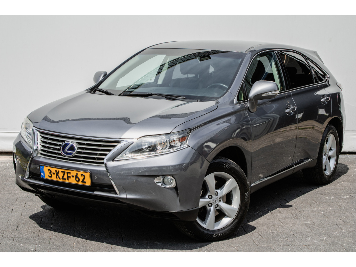 Lexus Lexus