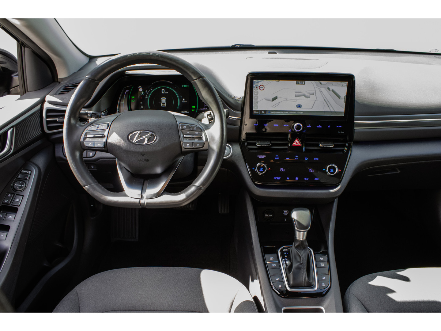 Hyundai Hyundai