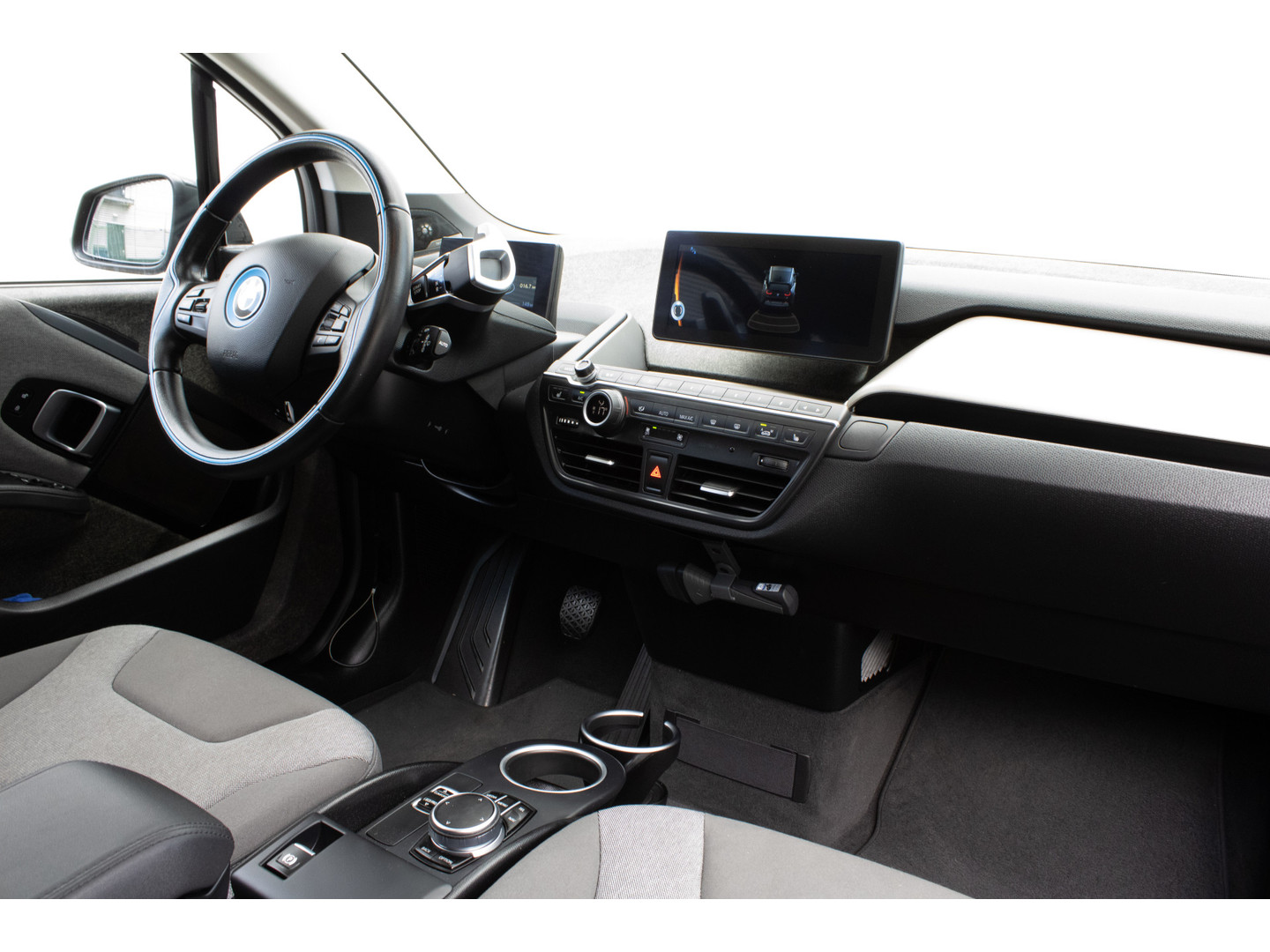 BMW BMW