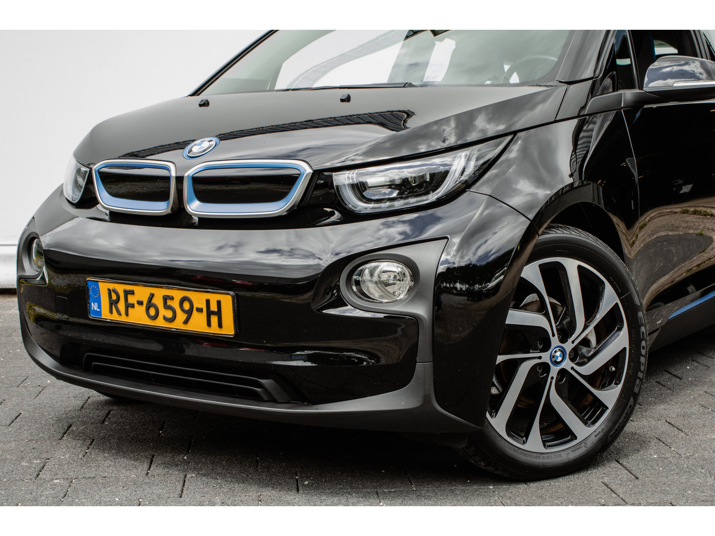 BMW BMW