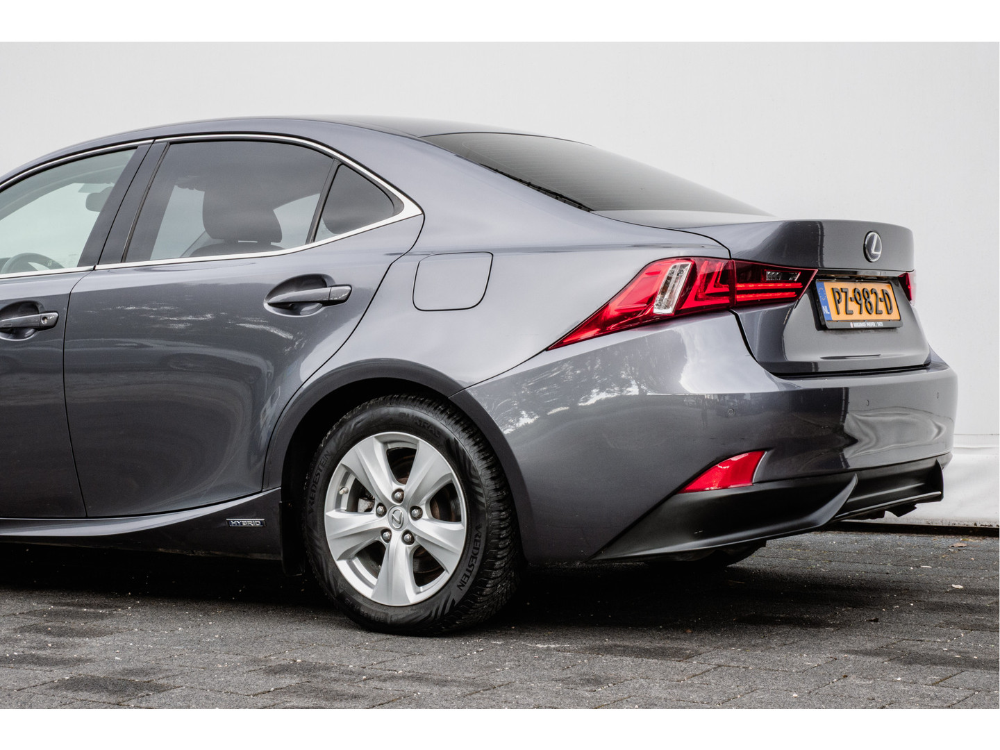 Lexus Lexus