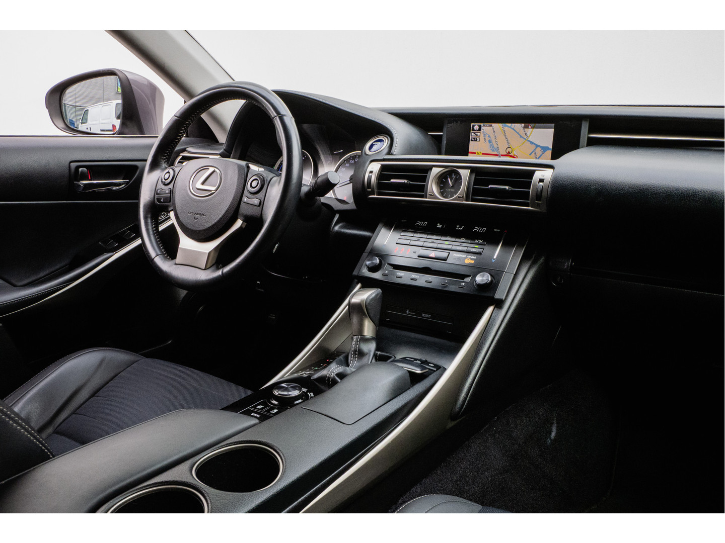Lexus Lexus