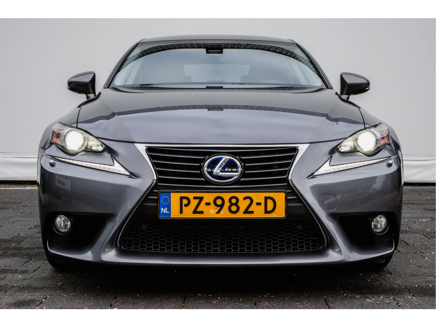 Lexus Lexus