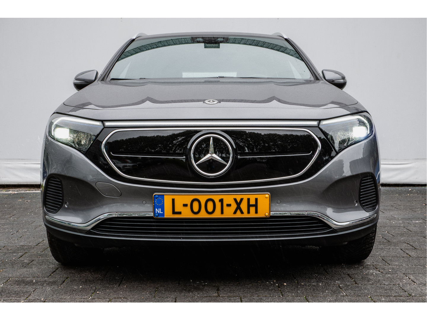 Mercedes-Benz Mercedes-Benz