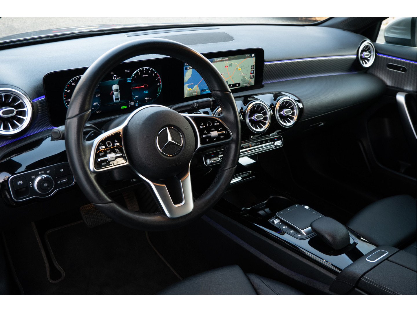 Mercedes-Benz Mercedes-Benz