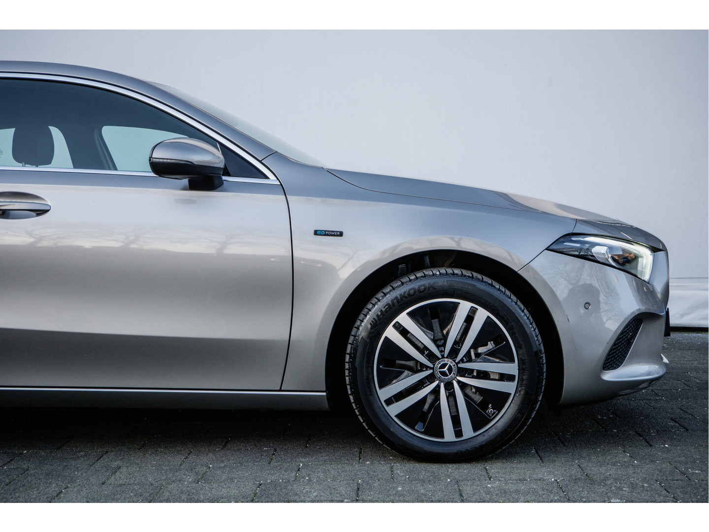 Mercedes-Benz Mercedes-Benz