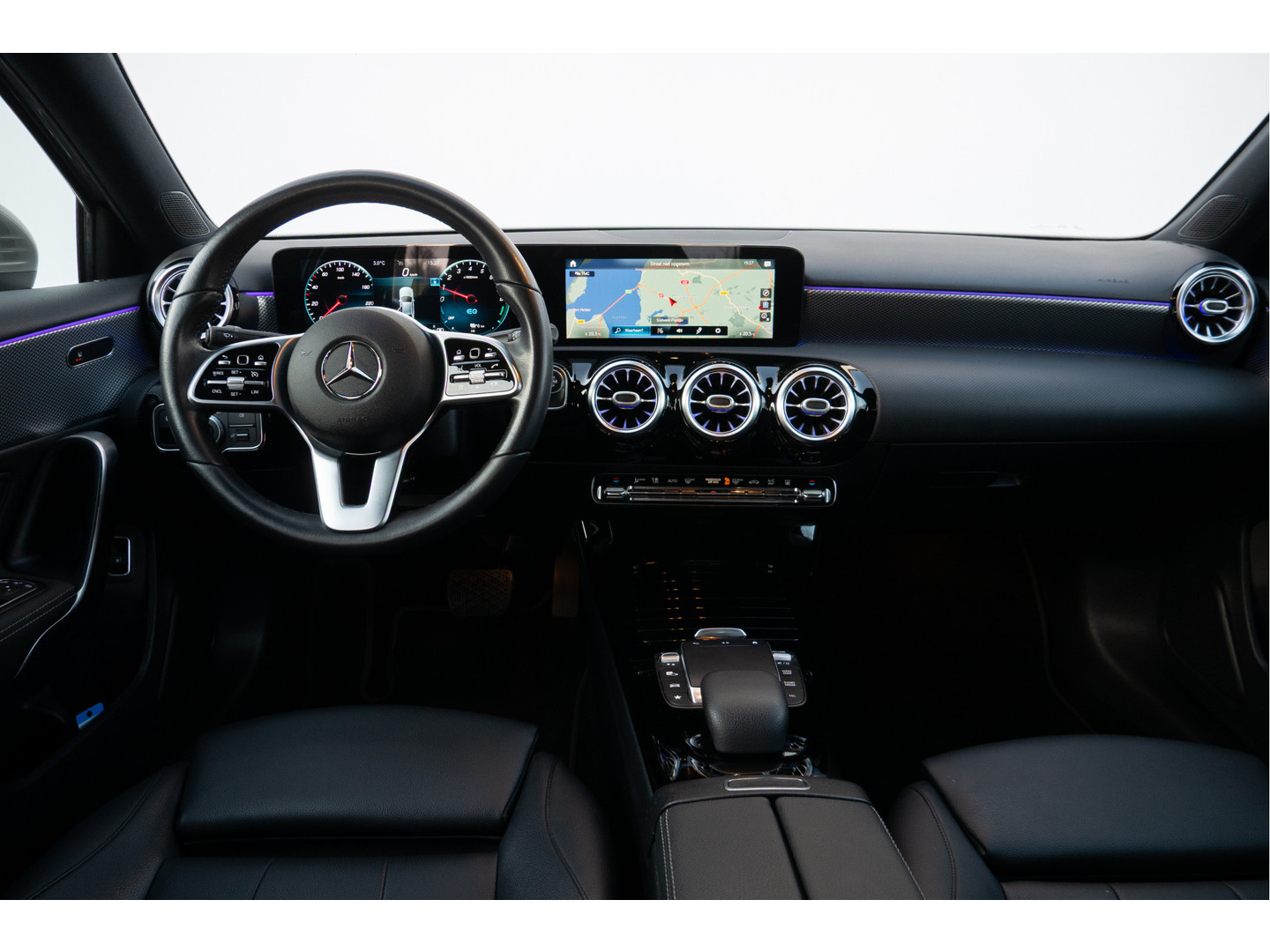 Mercedes-Benz Mercedes-Benz