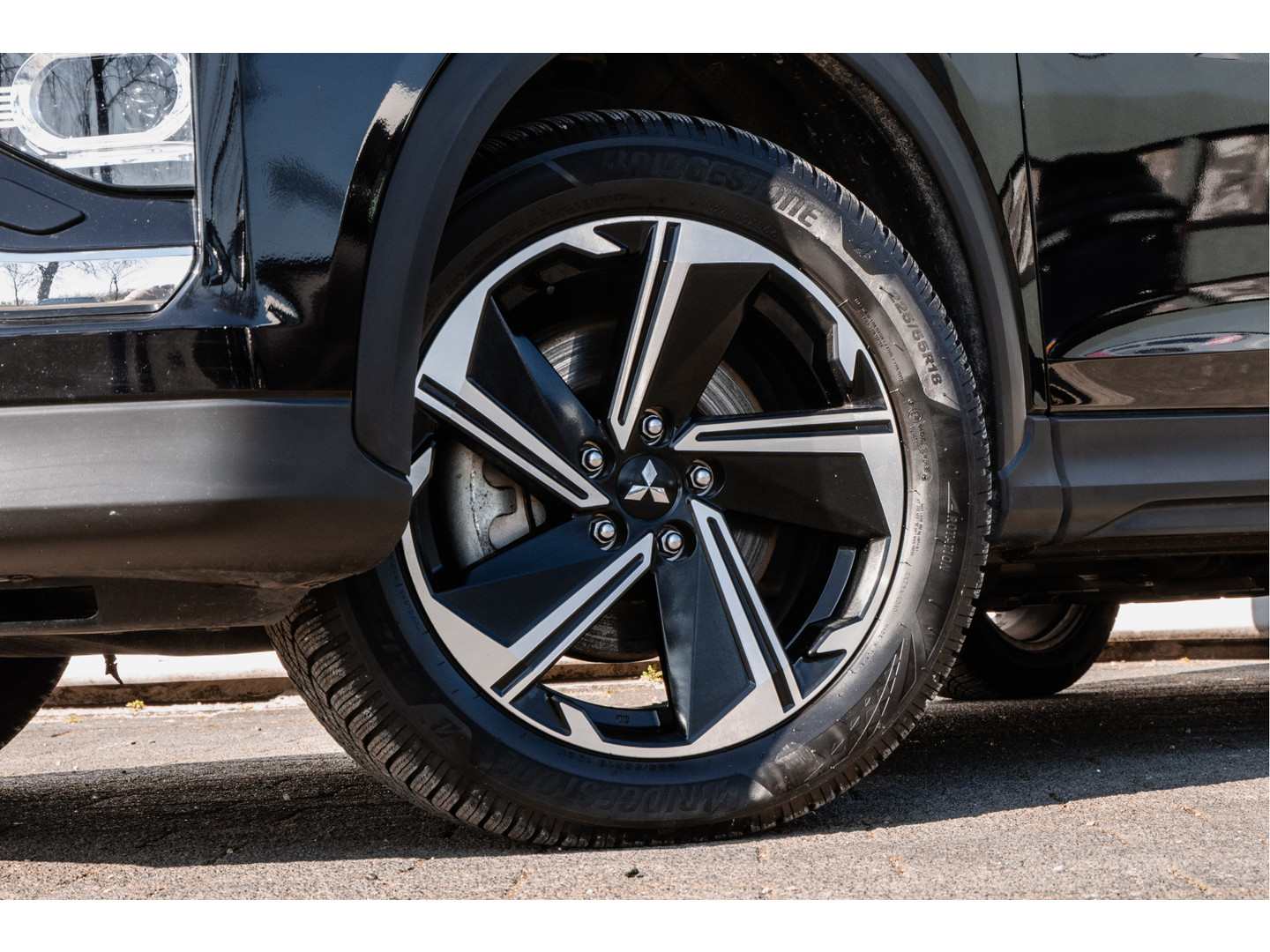 Mitsubishi Mitsubishi