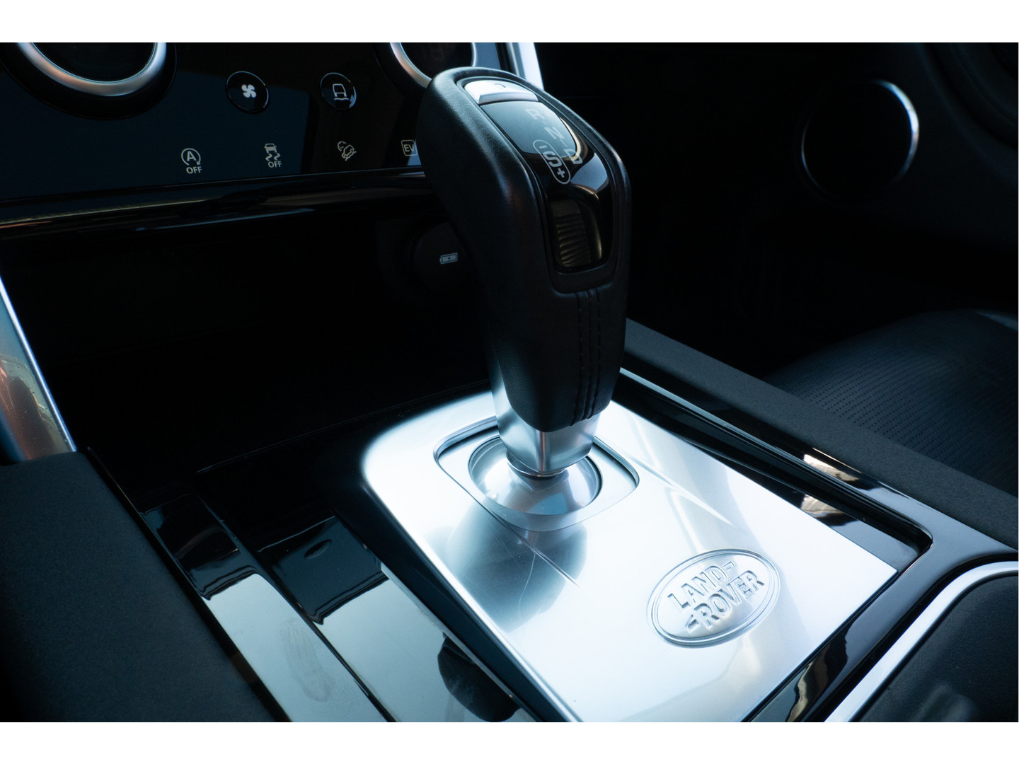 Land Rover Land Rover