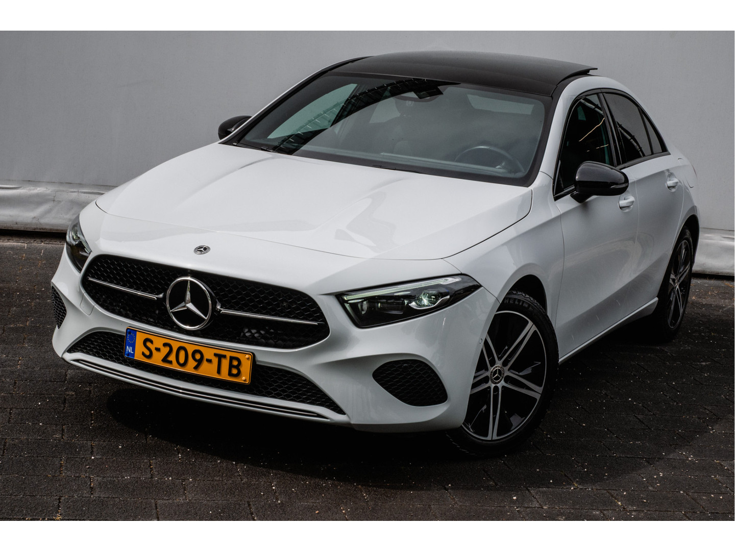 Mercedes-Benz