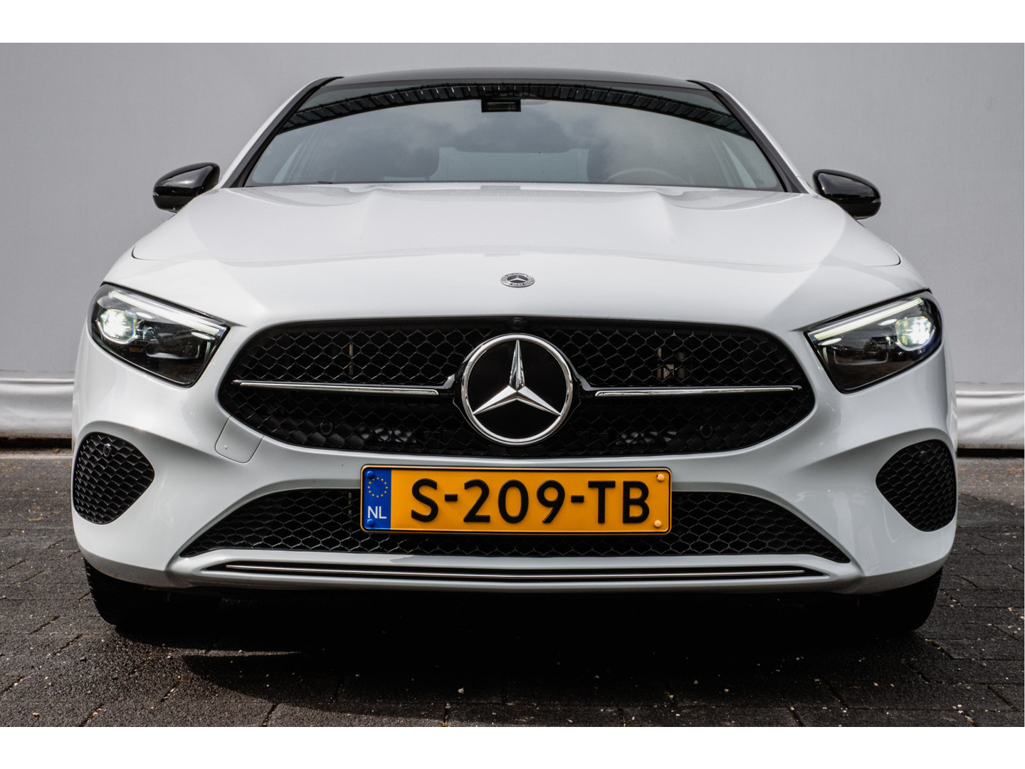 Mercedes-Benz