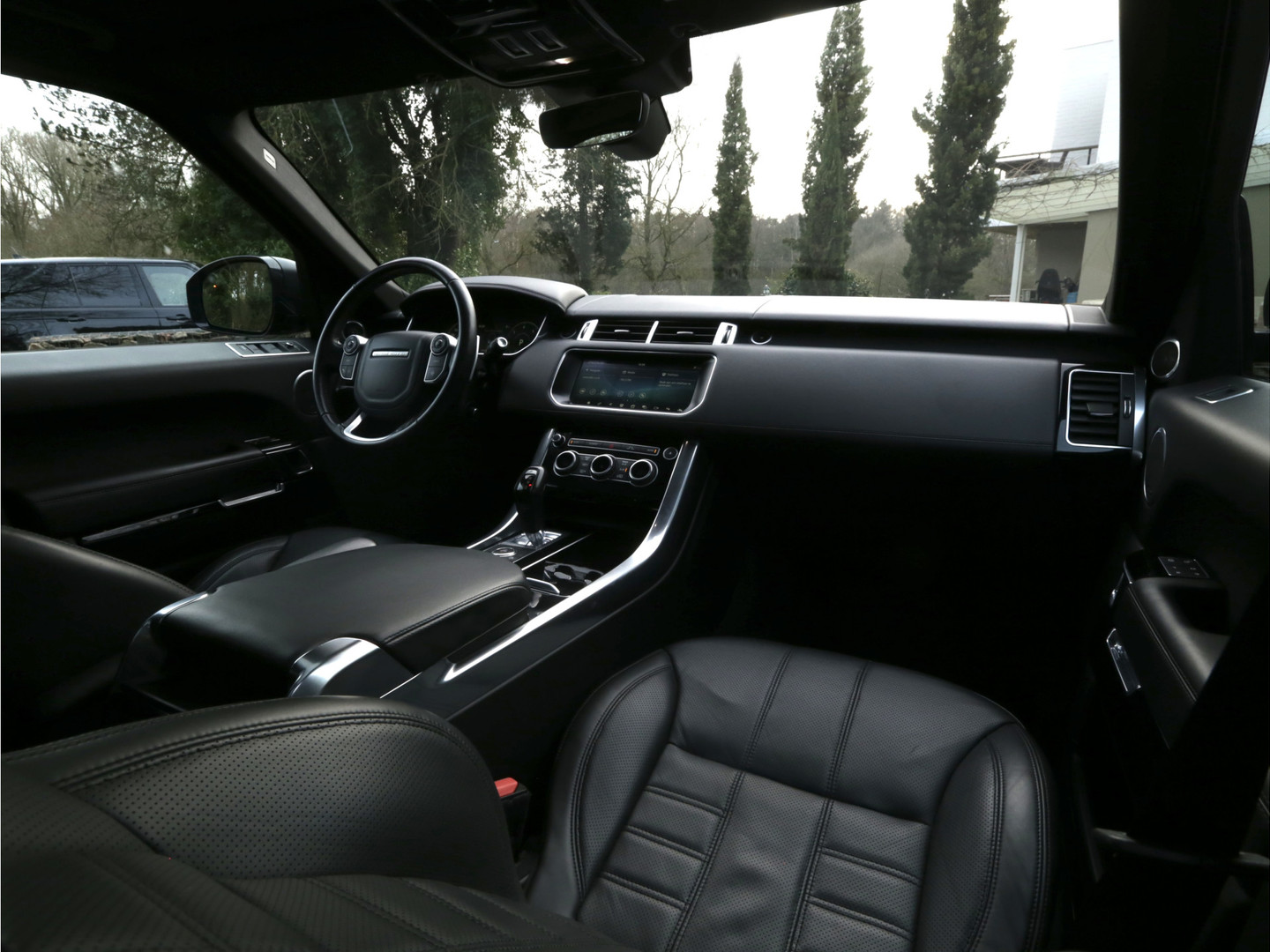 Land Rover