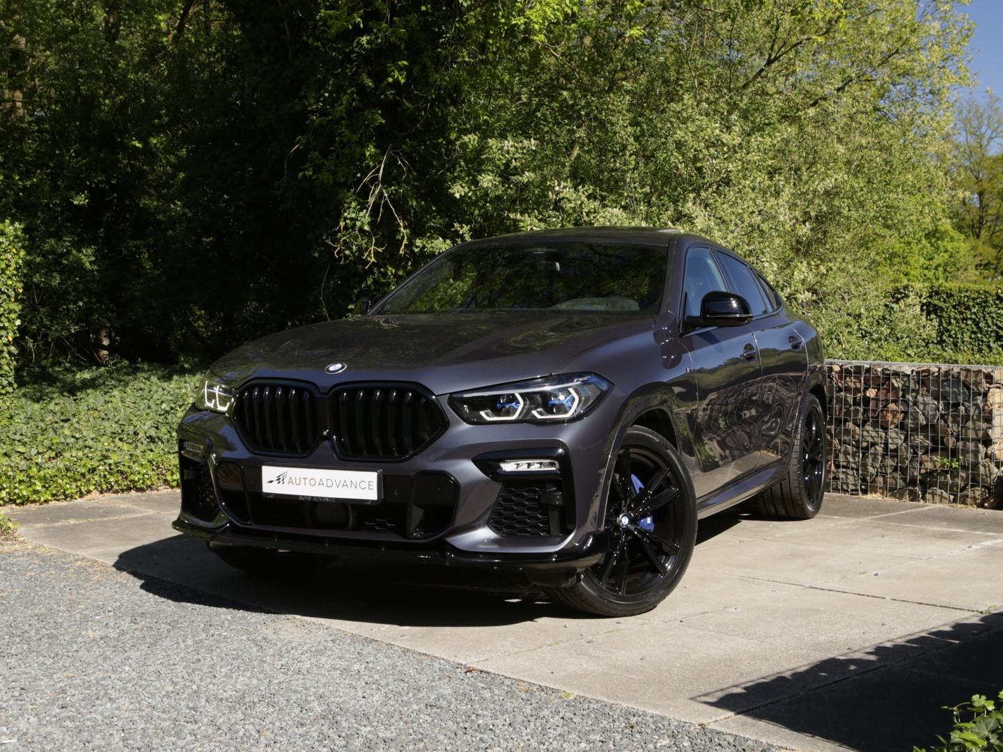 BMW