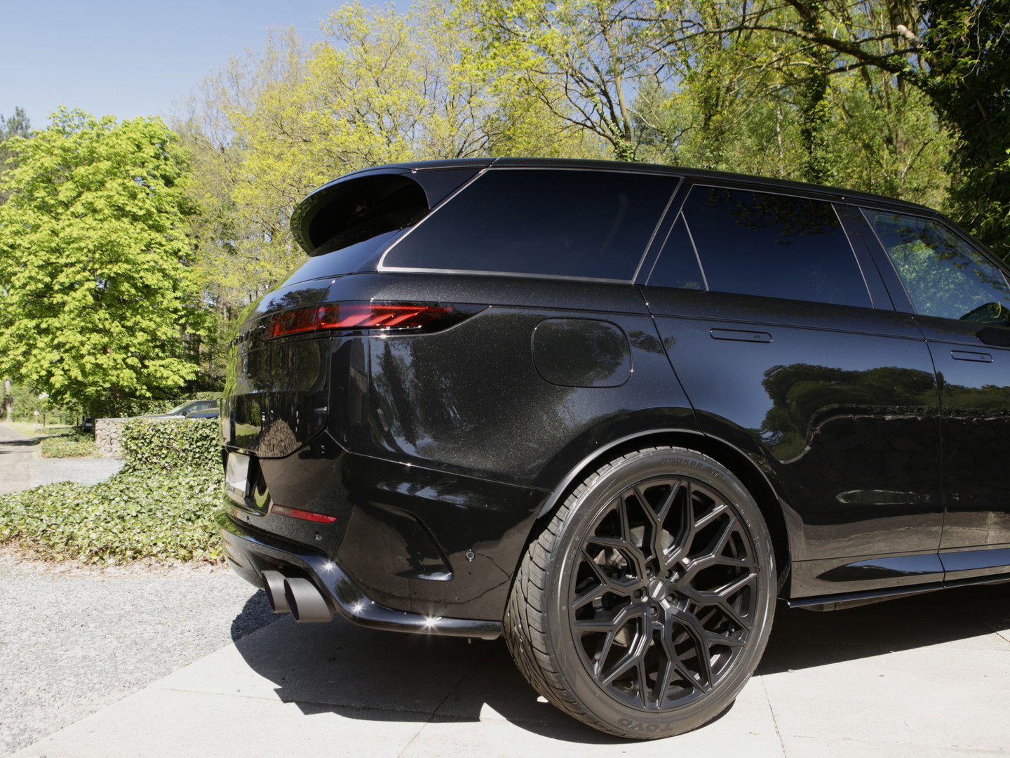 Land Rover
