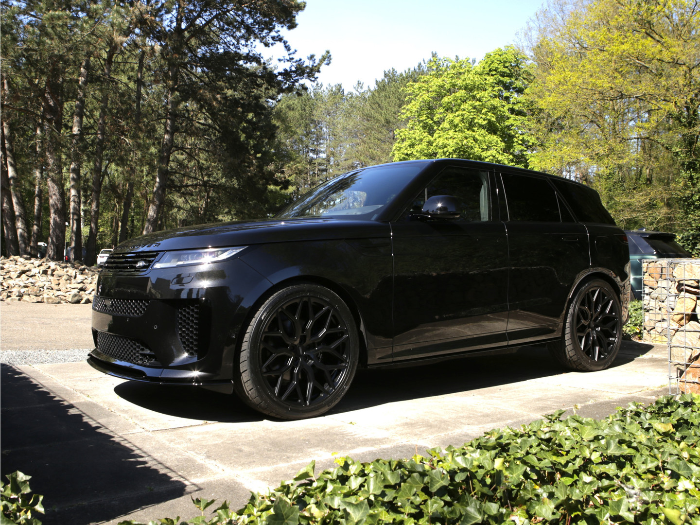 Land Rover