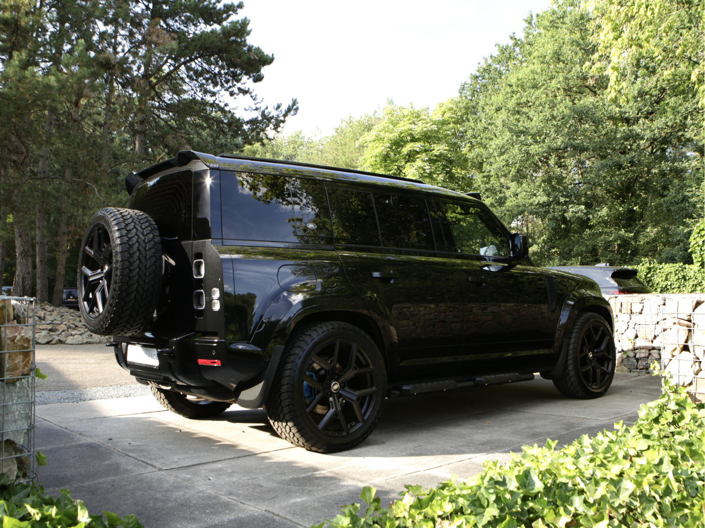 Land Rover