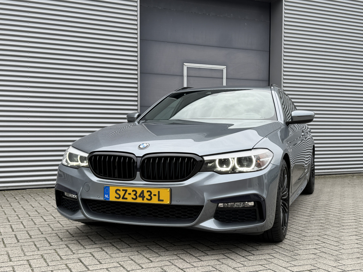 BMW
