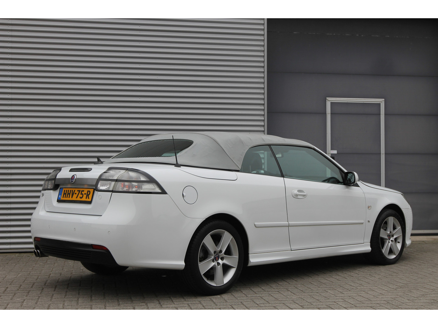 Saab Saab