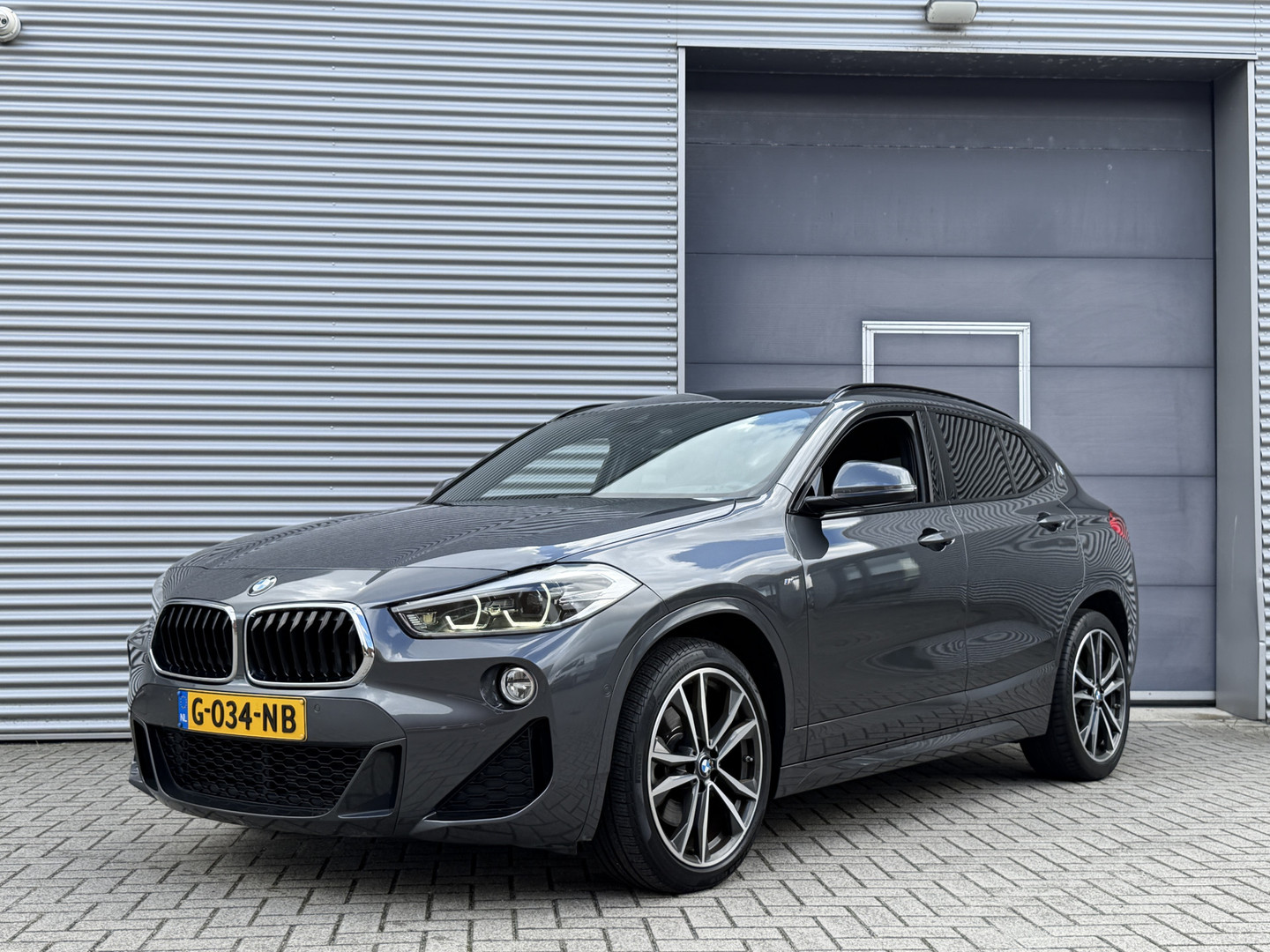 BMW
