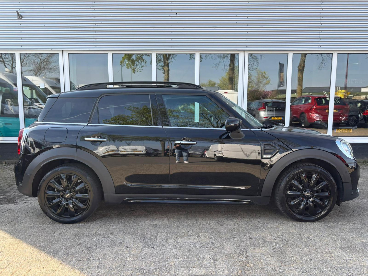 MINI MINI