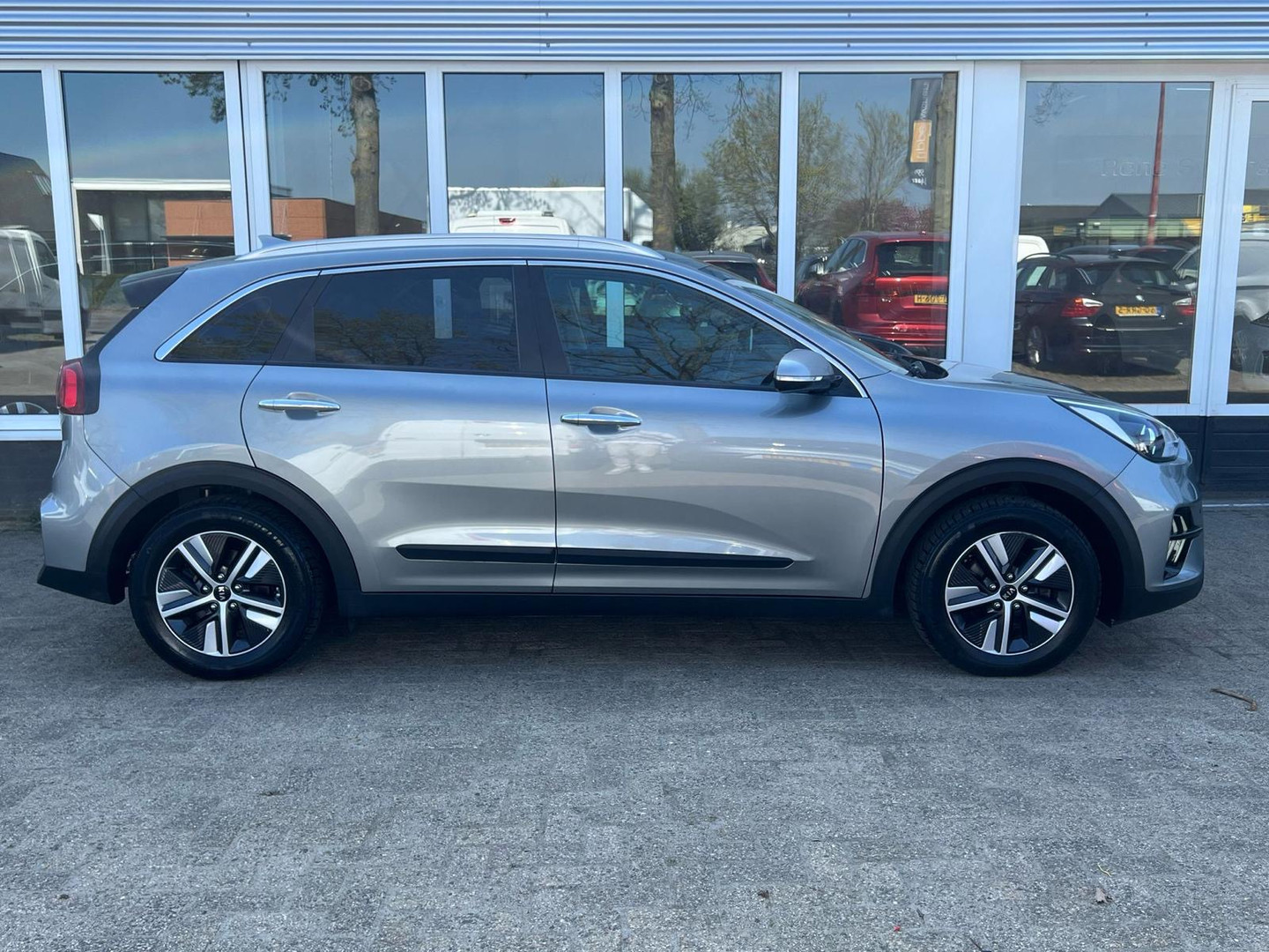 Kia