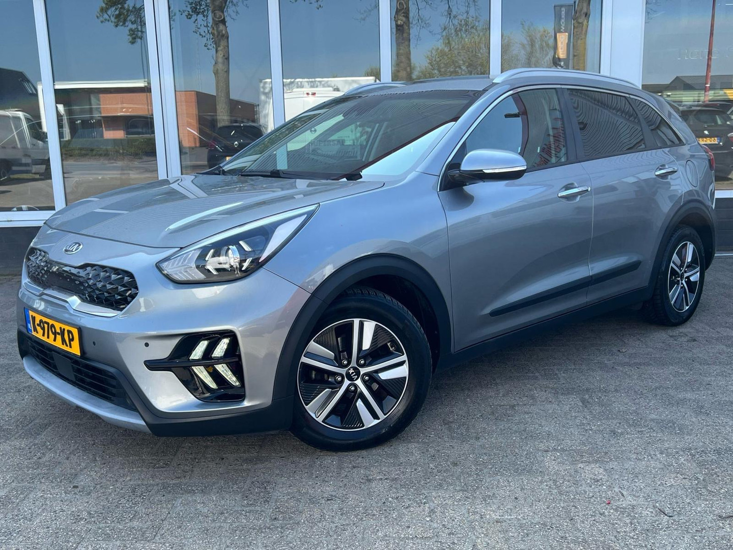 Kia