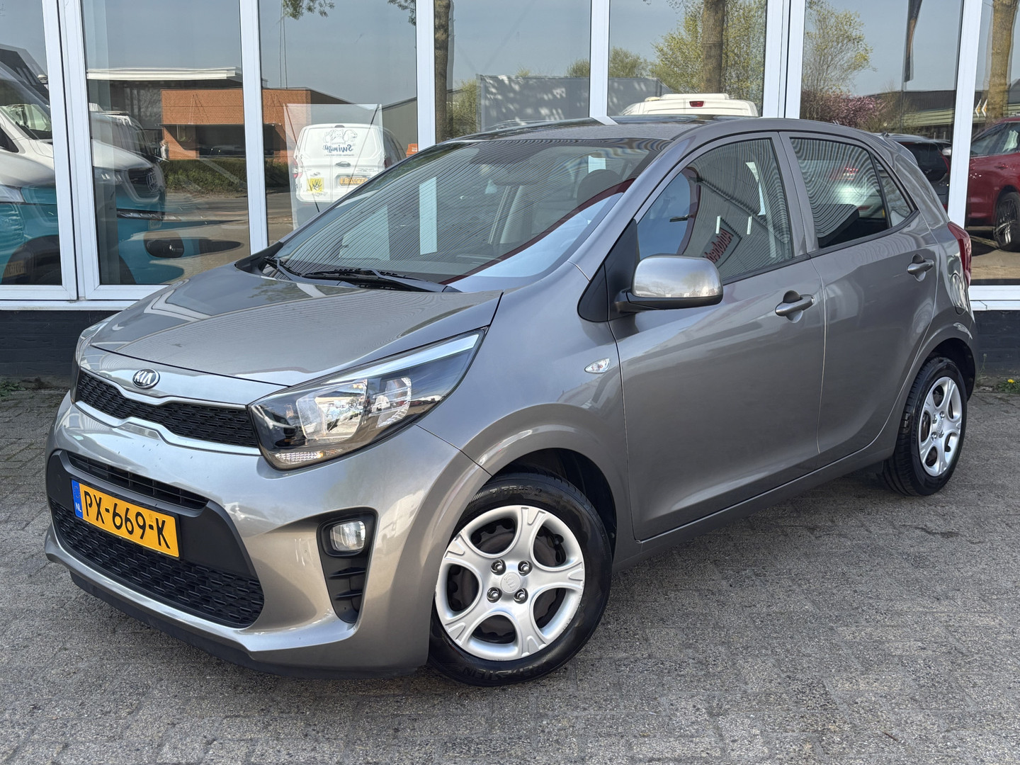 Kia