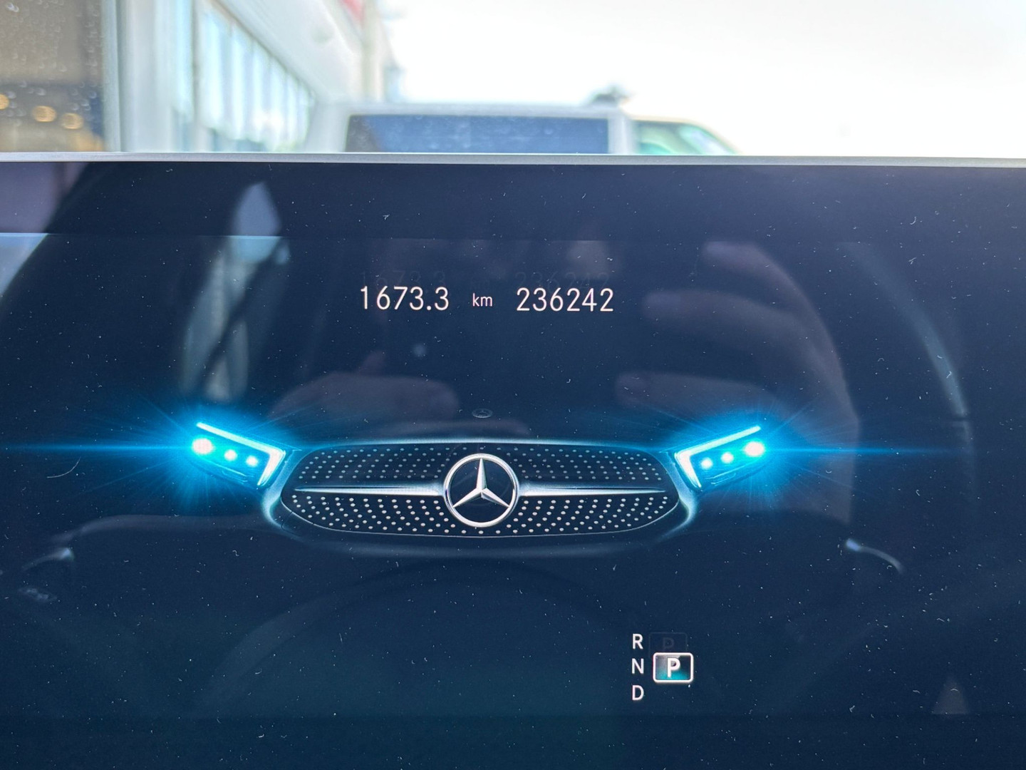 Mercedes-Benz Mercedes-Benz