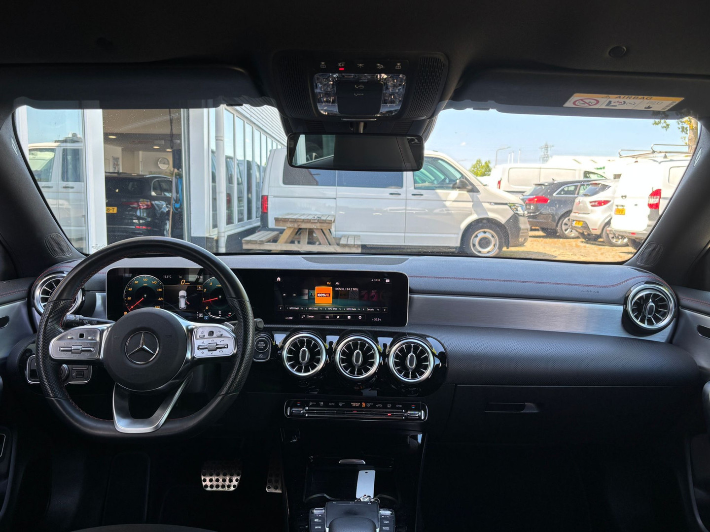 Mercedes-Benz Mercedes-Benz