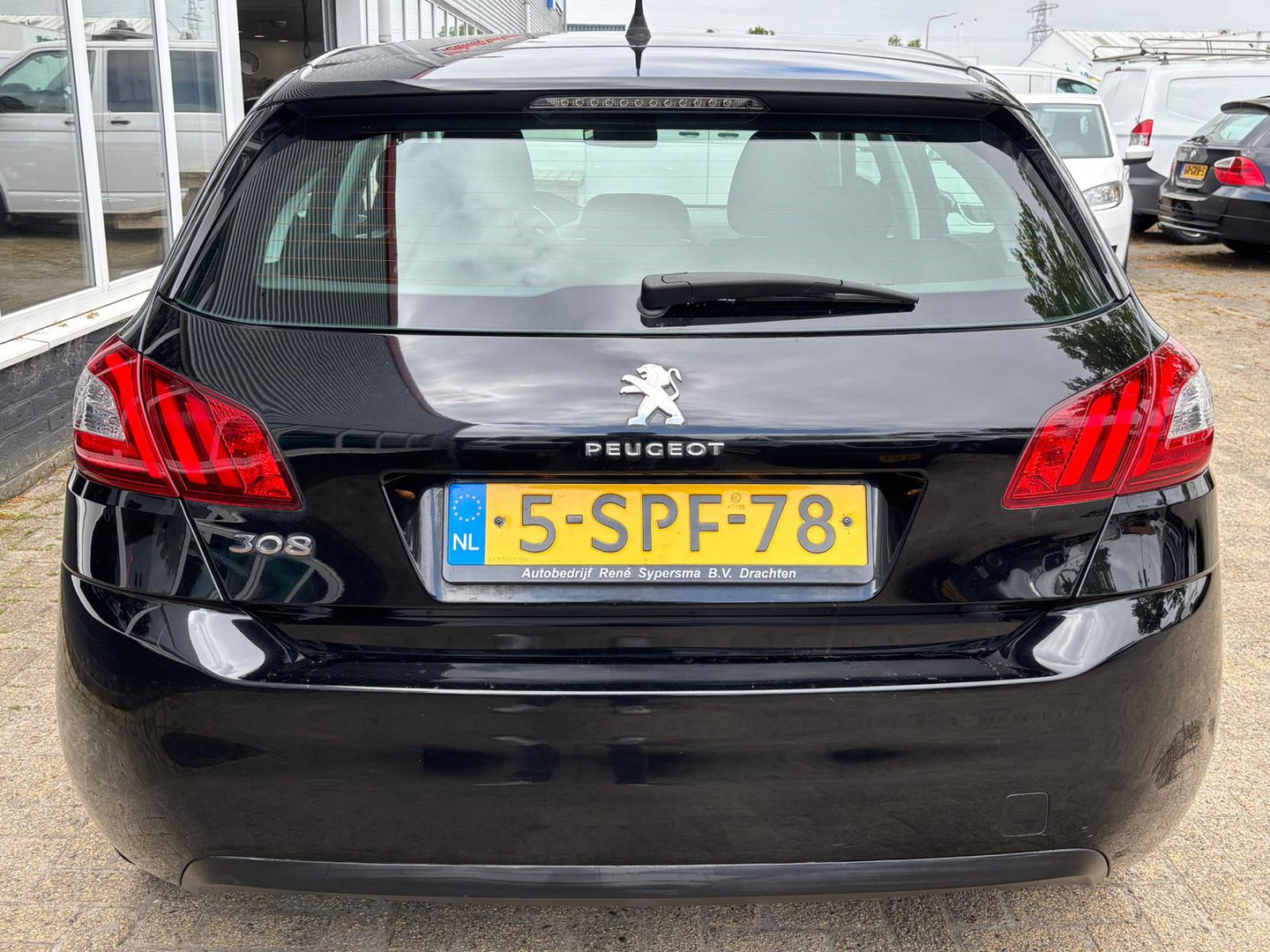 Peugeot