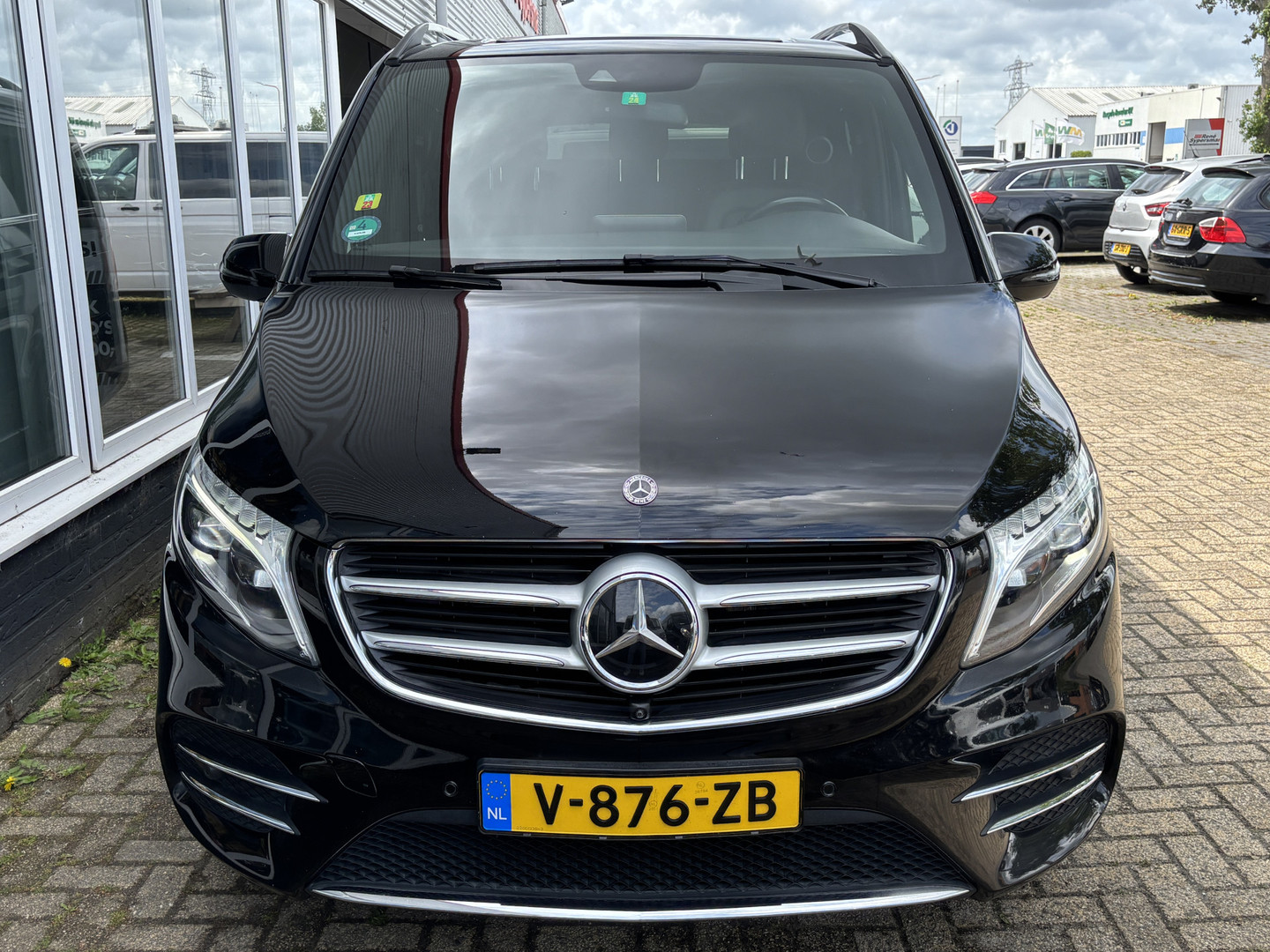 Mercedes-Benz