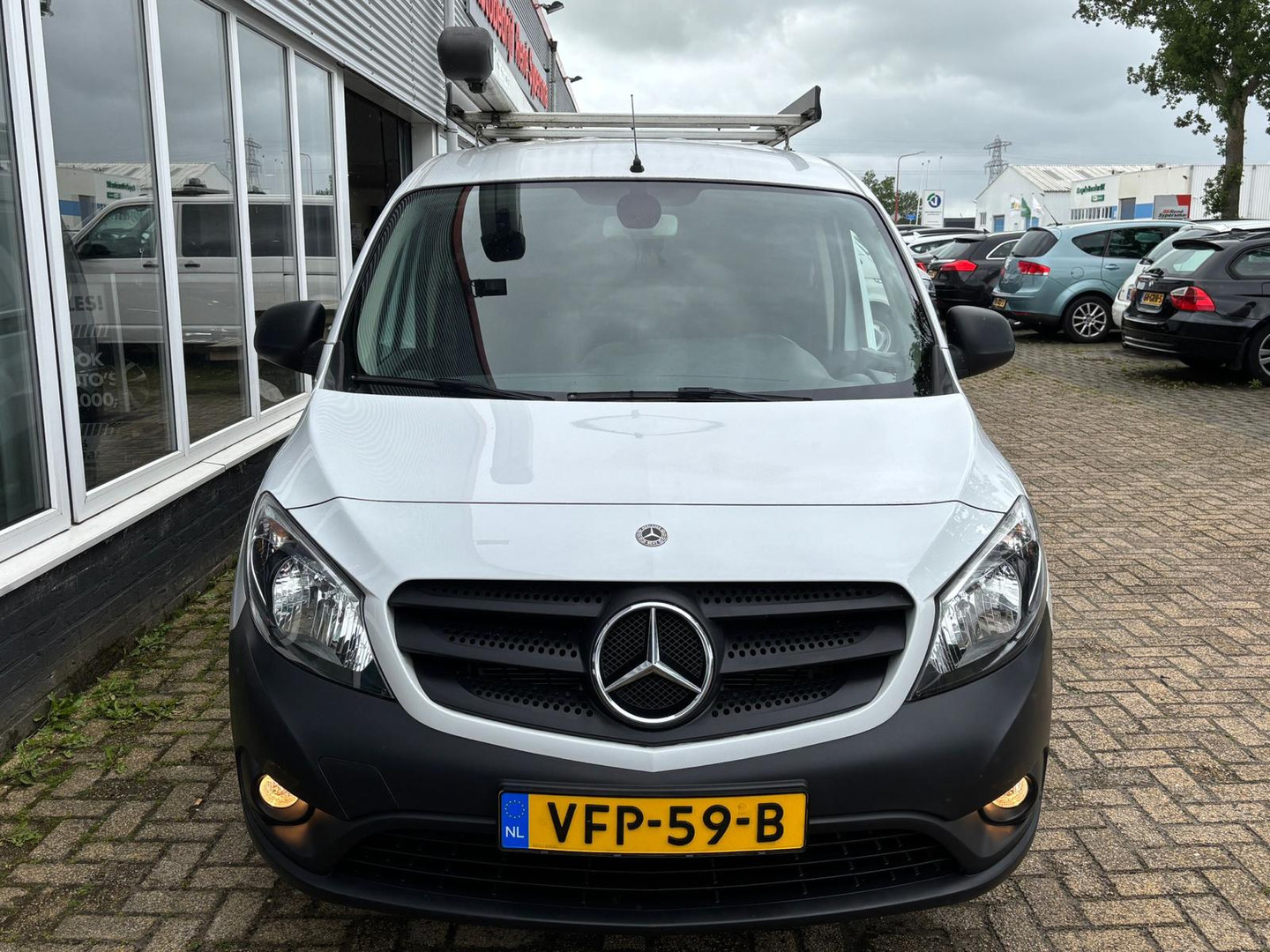 Mercedes-Benz