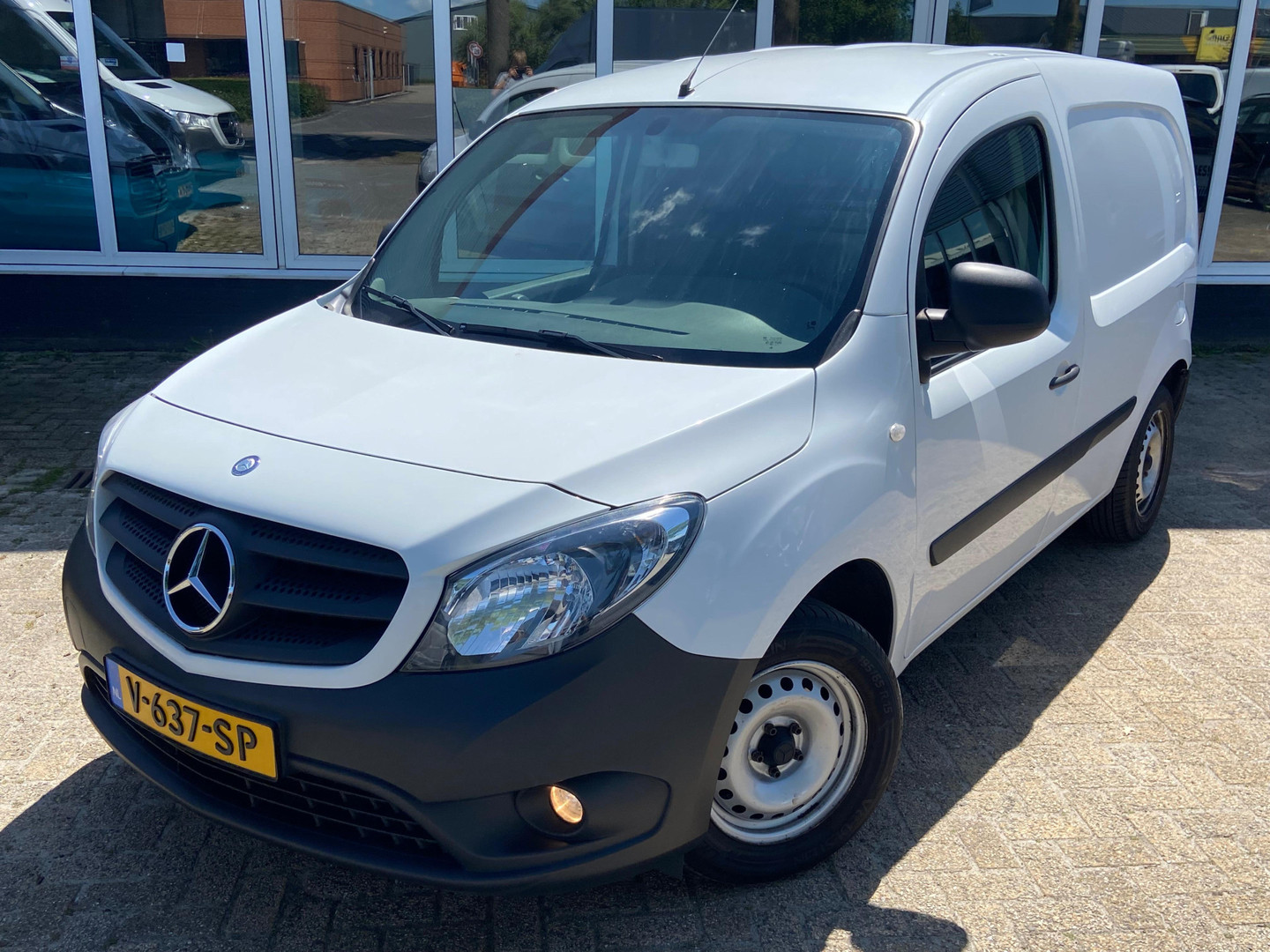 Mercedes-Benz