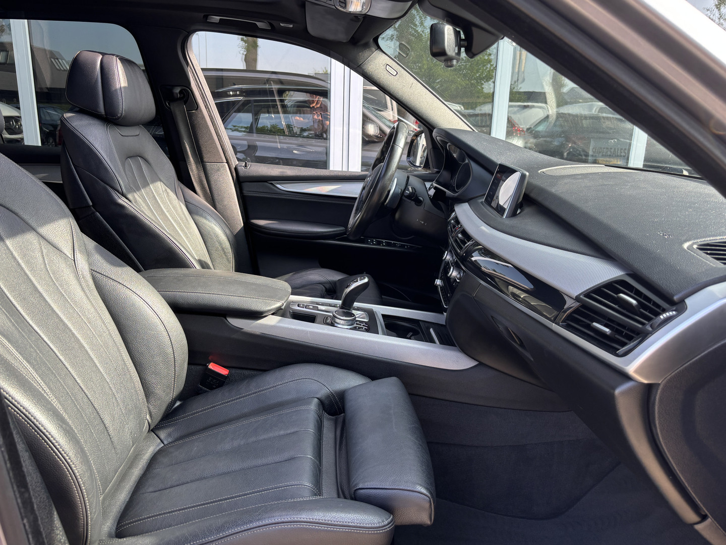 BMW BMW