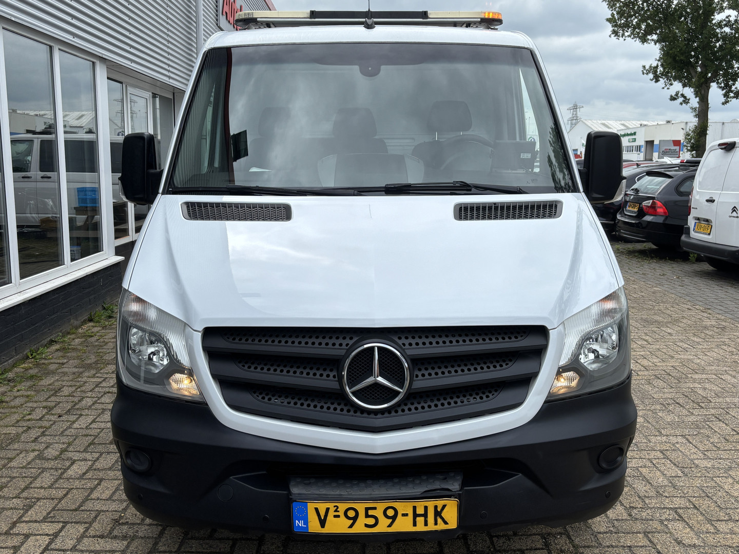 Mercedes-Benz