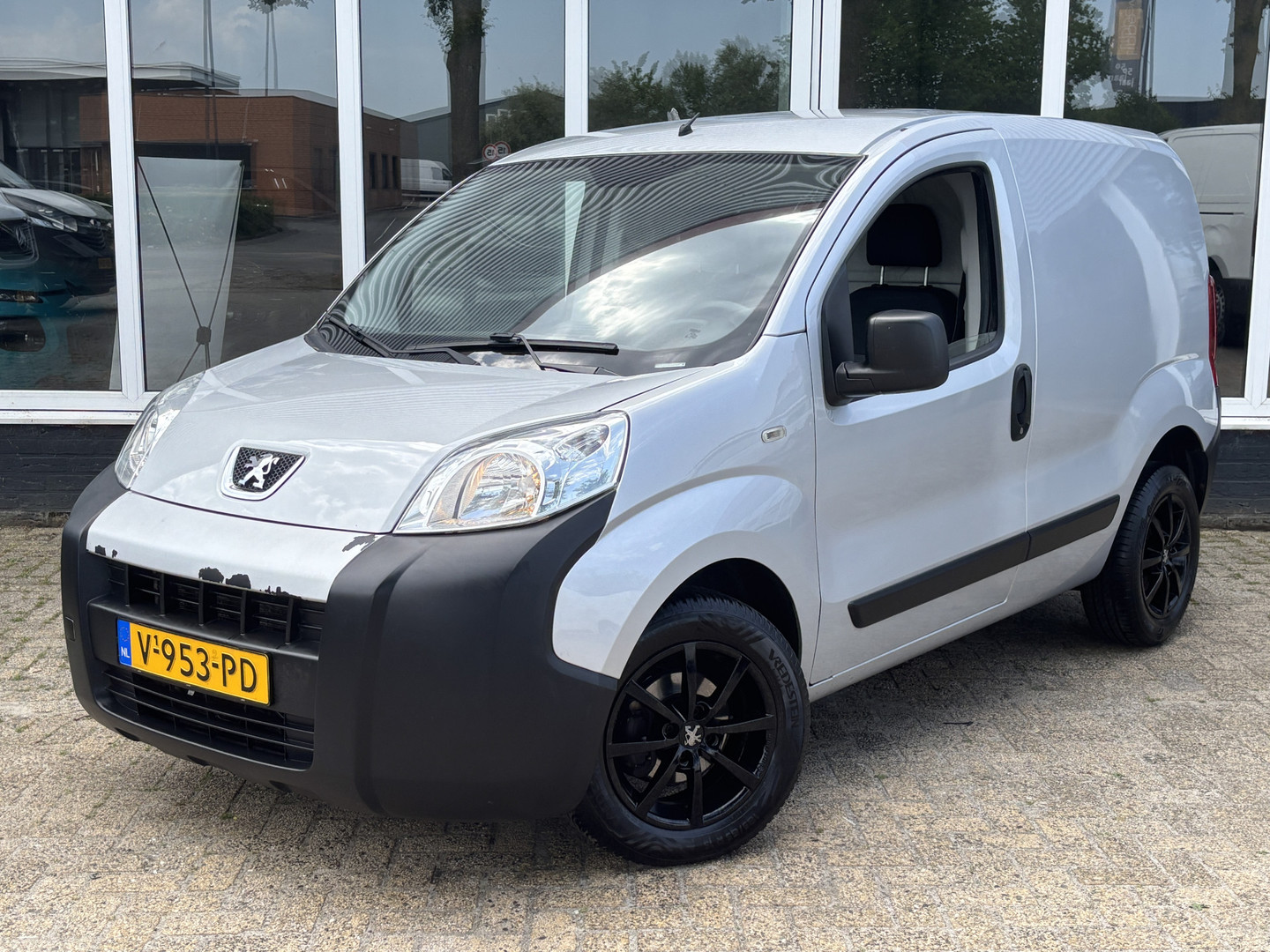 Peugeot