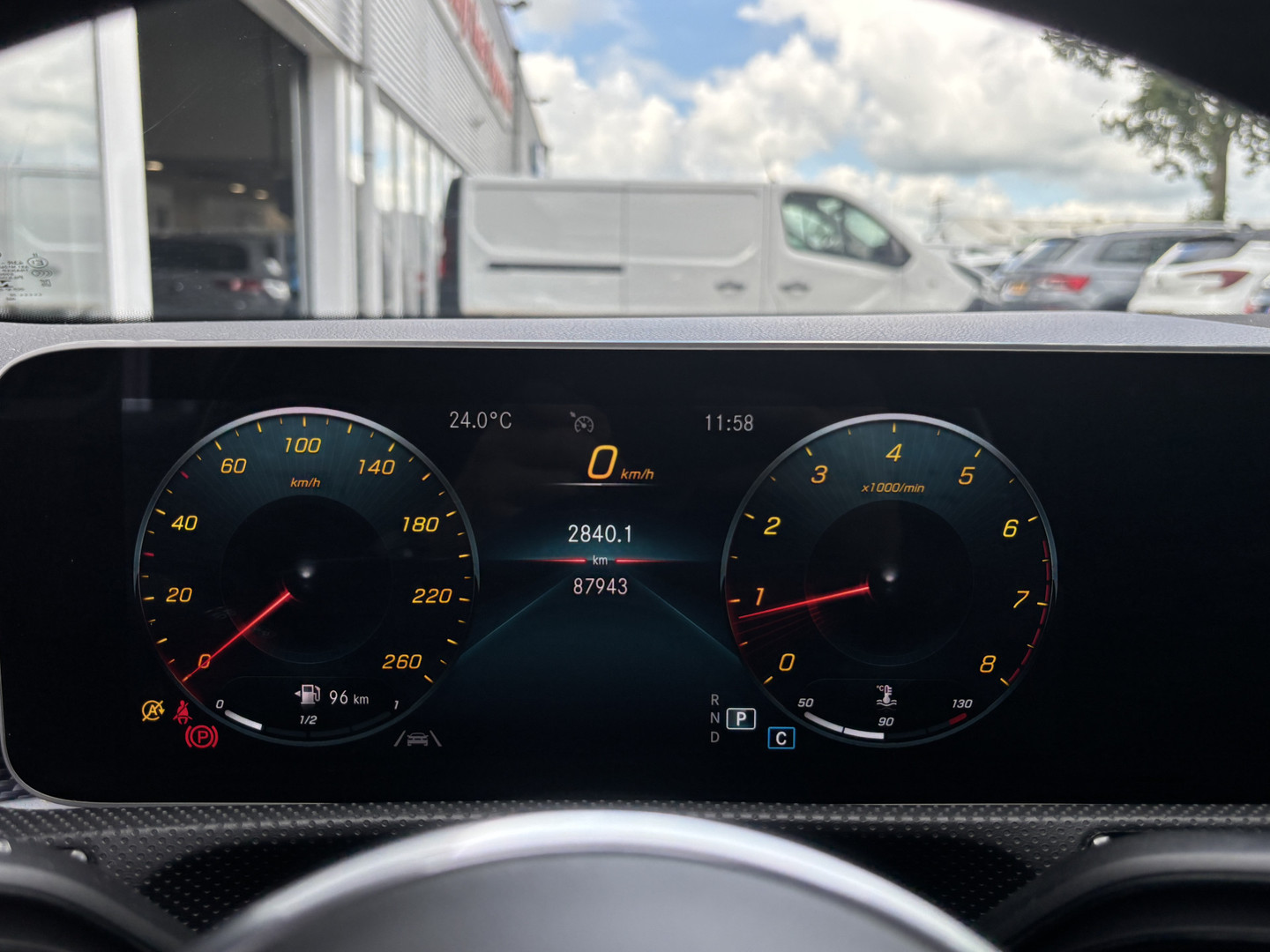 Mercedes-Benz Mercedes-Benz